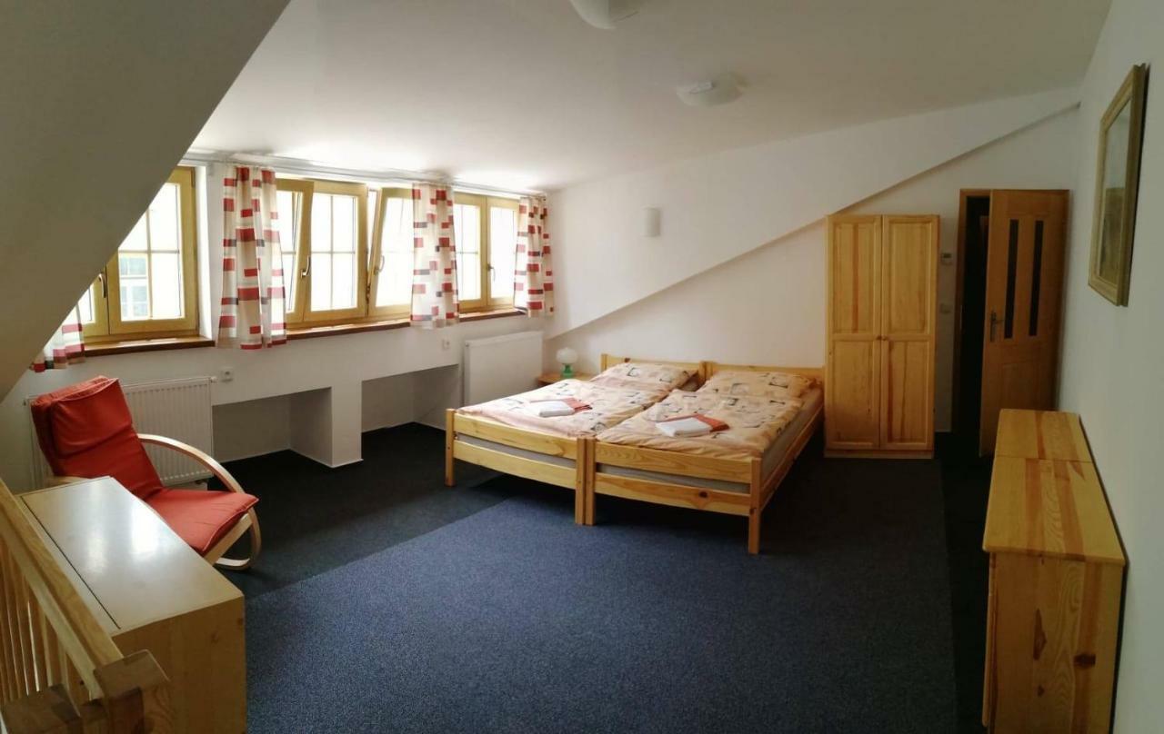 Apartman U Hippolyta Йиндржихув-Градец Экстерьер фото